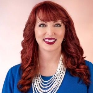 Meet your Posher, Adrienne